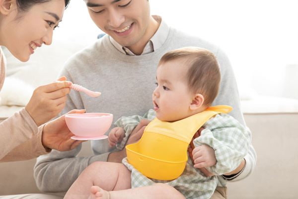 除了染色体，还有哪些原因导致试管胚胎不着床？(图1)